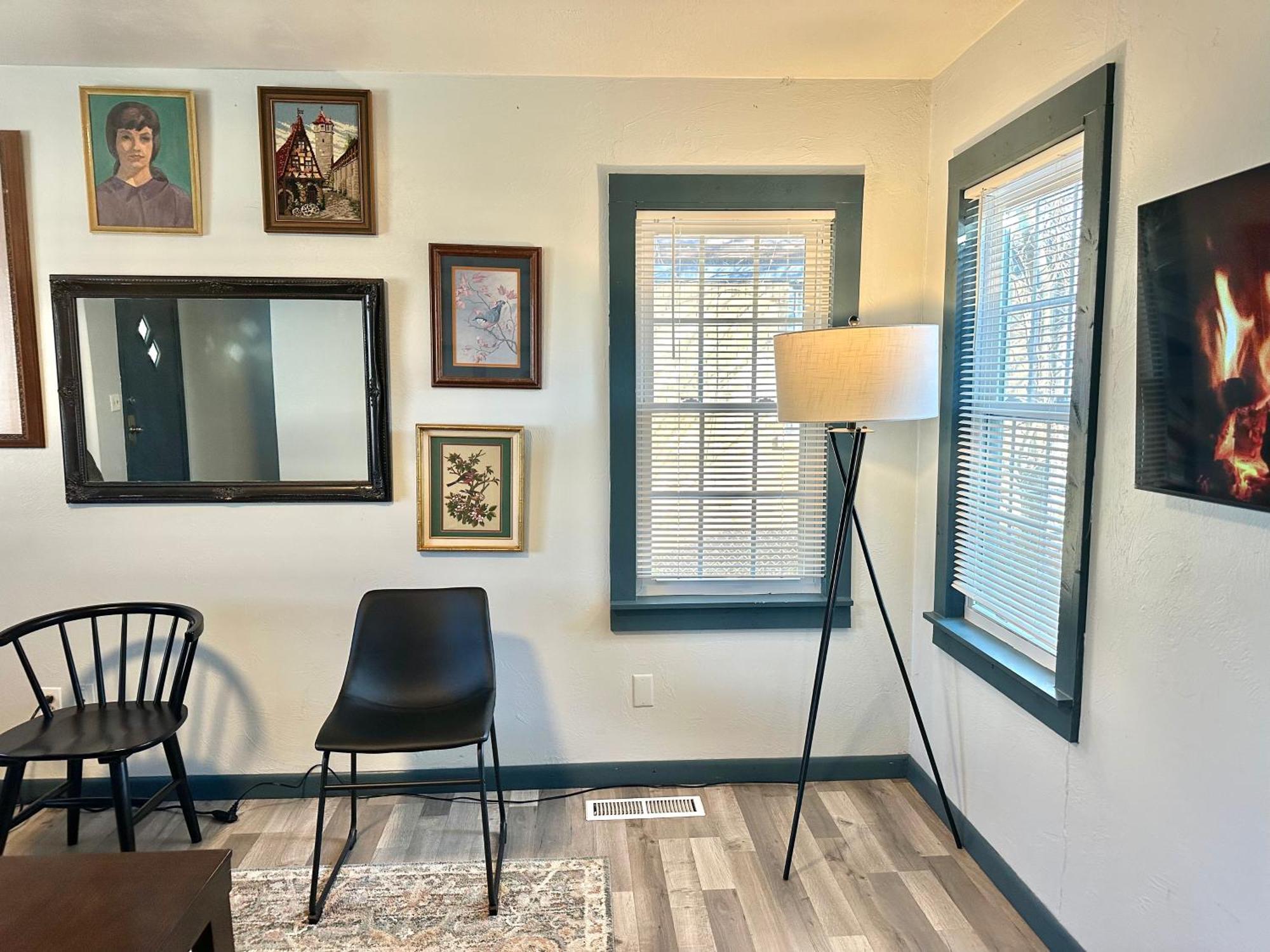 Cozy Winter Getaway With Garden 20-A Villa Oklahoma City Bagian luar foto