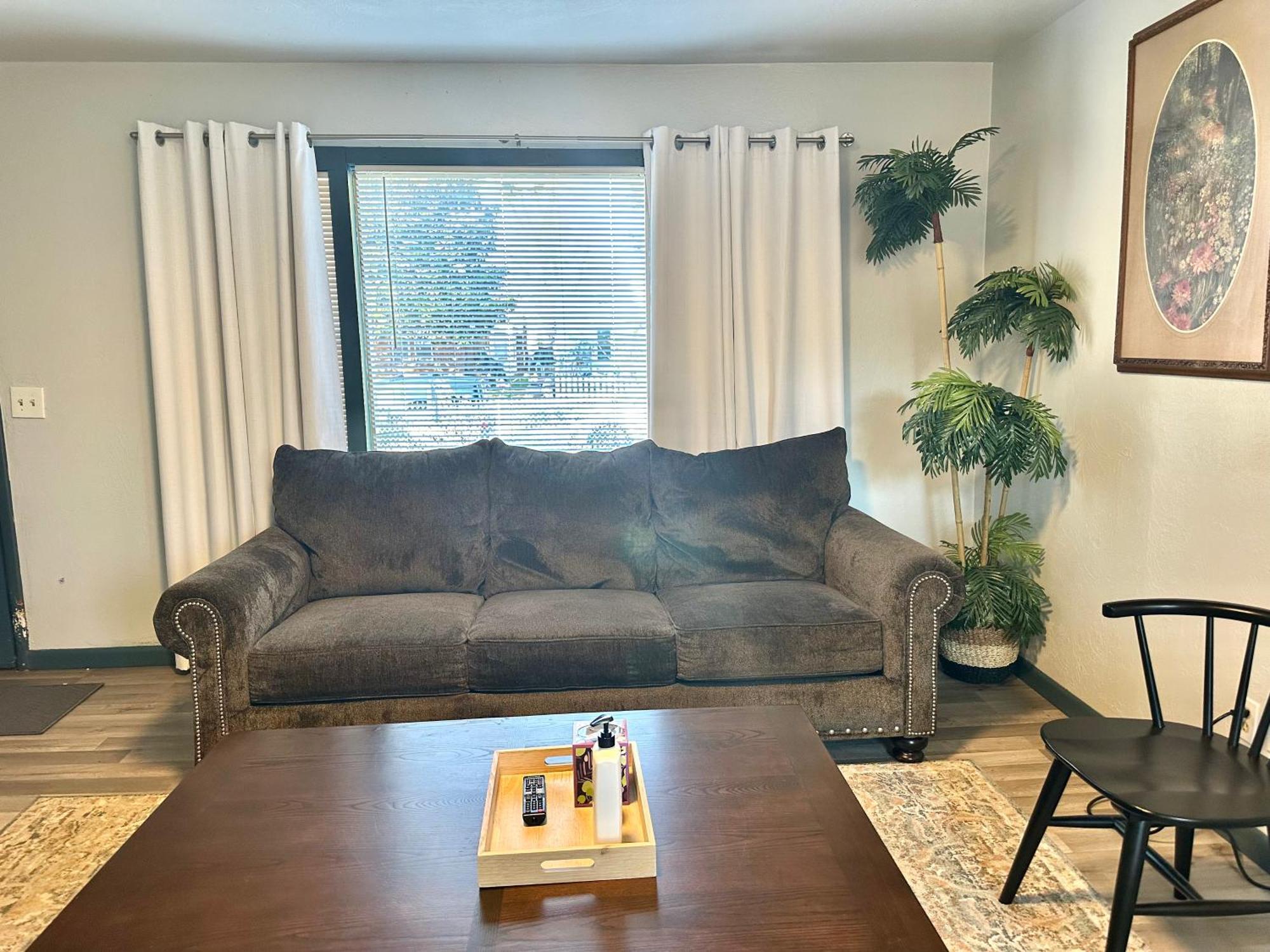Cozy Winter Getaway With Garden 20-A Villa Oklahoma City Bagian luar foto